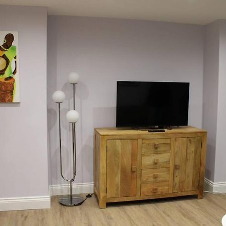 5 Star Apartment Londra Esterno foto